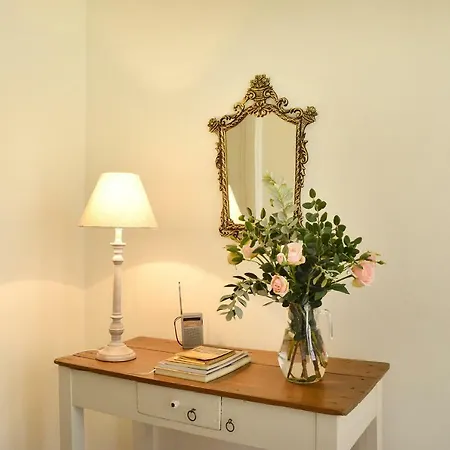 Haralabos Apartament *