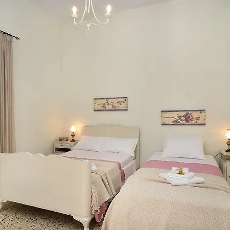 Apartment Haralabos Chania (Crete)