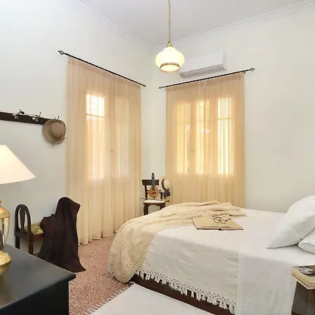 Apartment Haralabos *
