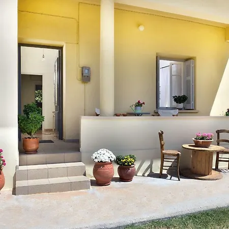 Haralabos Apartment Chania (Crete)