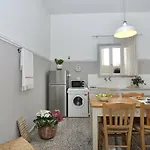 Haralabos * ハニア